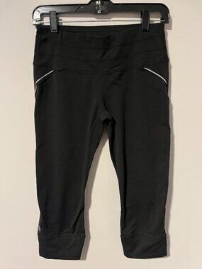 Athleta Relay Capri Leggings Womens Small S Black Running Cropped Yoga Mesh Knit